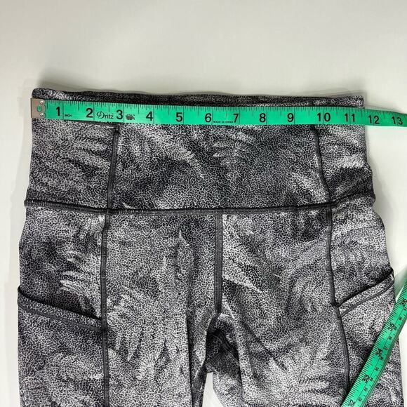 Lululemon Sz 4 Fast & Free Crop (19") Kindred Spirit Alpine White Multi W6AGGS - Picture 9 of 14